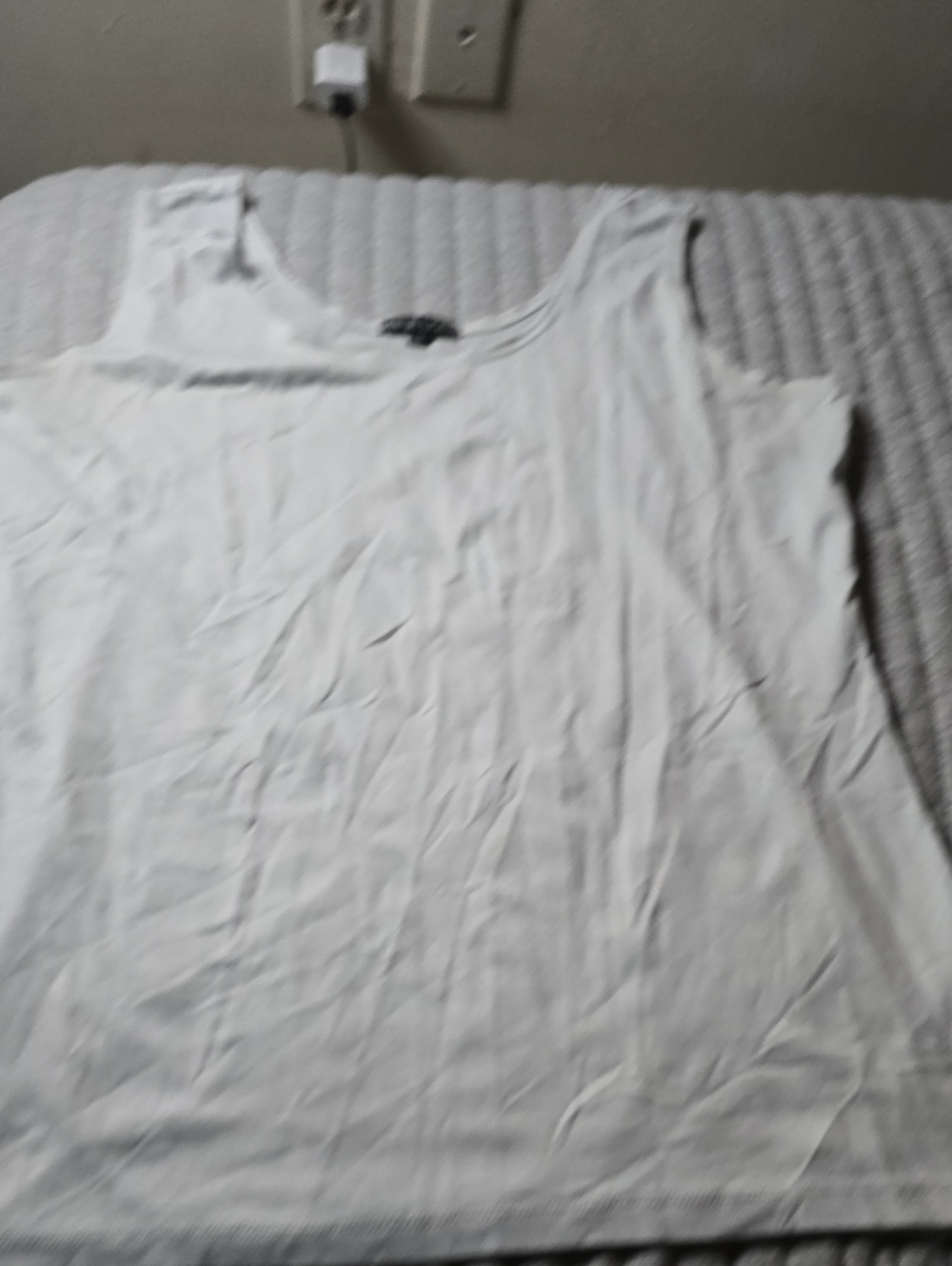 Women's Sleeveless White Tank Top - Casual Essential